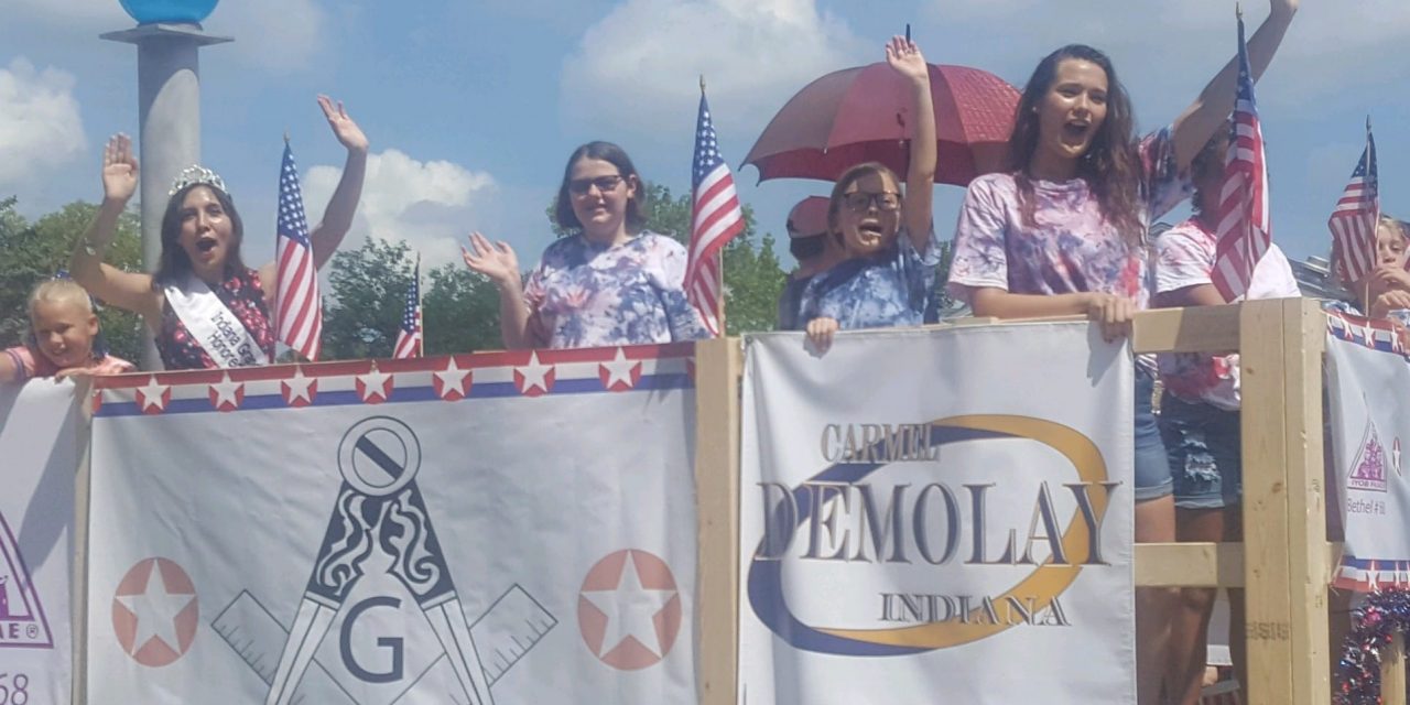 Carmel #421, DeMolay, and Job’s Daughters Bethel #68 Parade in CarmelFest